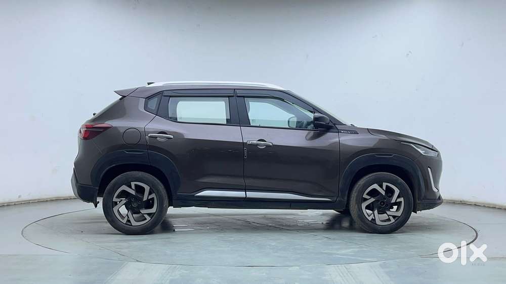 Nissan Magnite 1.0 Xv, 2023, Petrol
