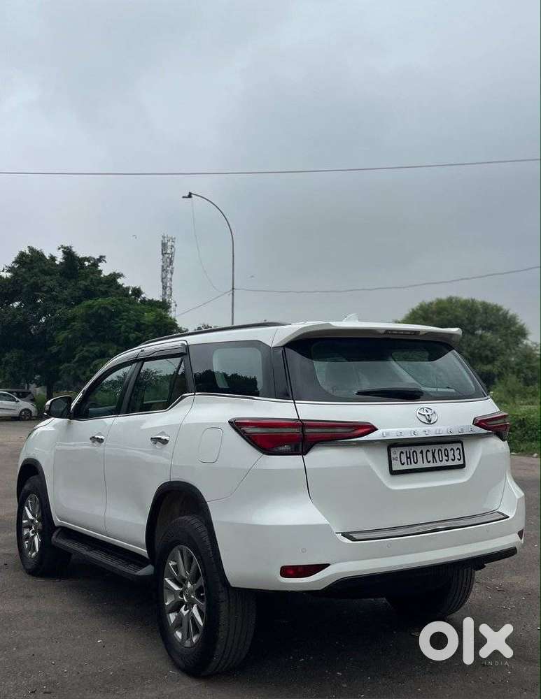 Toyota Fortuner 4x2 At 2.8 Diesel, 2022, Diesel
