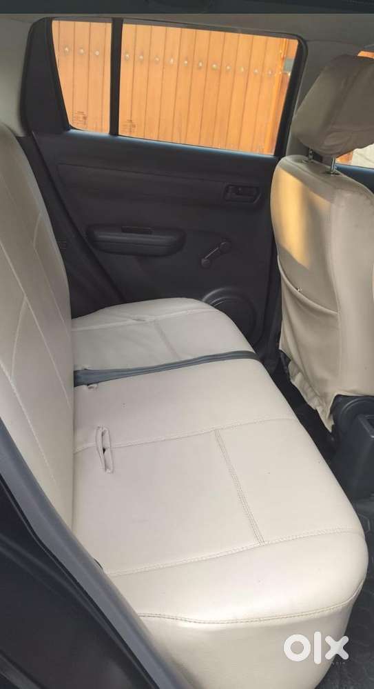 Maruti Suzuki Swift Lxi Option, 2009, Petrol