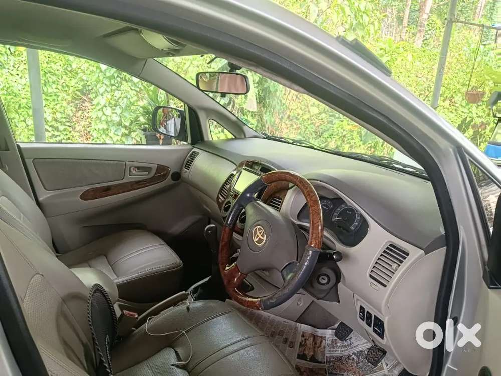 Toyota Innova 2009