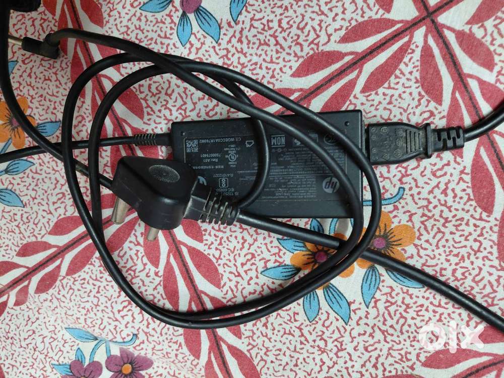 HP 65w Original Charger for Sale
