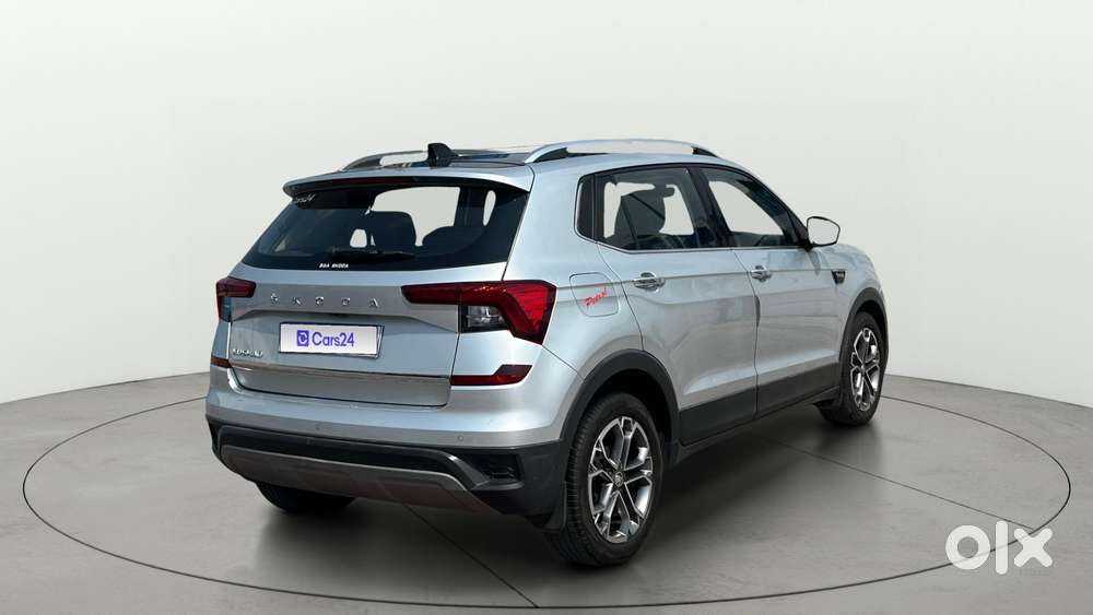 Skoda Kushaq 1.0 Tsi Style At, 2023, Petrol