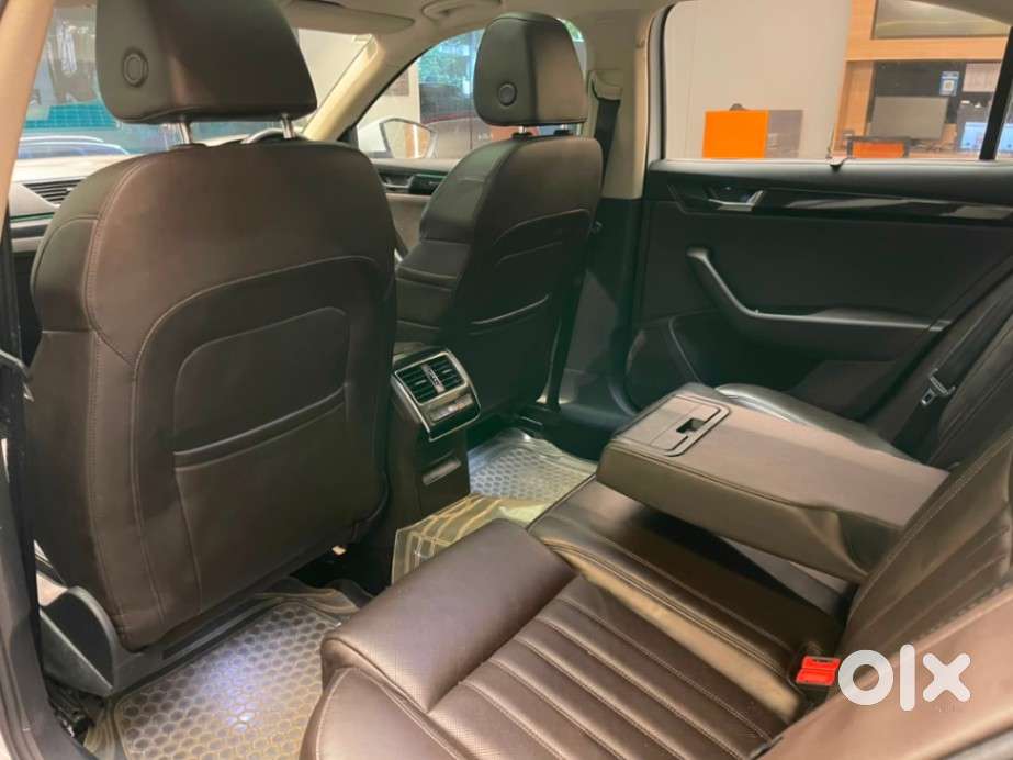 Skoda Superb 2.0 L&k Tsi At, 2019, Petrol