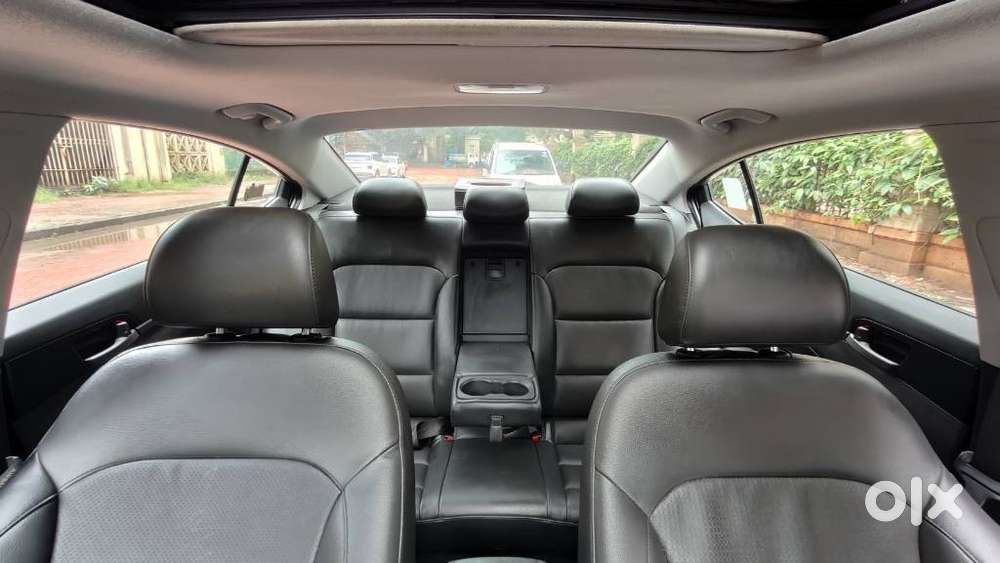 Hyundai Elantra 1.6 Sx Option, 2017, Petrol