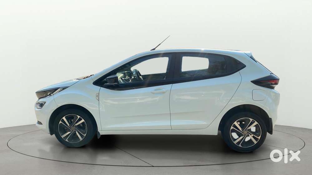 Tata Altroz Xza Petrol, 2023, Petrol