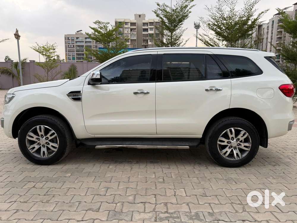 Ford Endeavour 3.2 Titanium At 4x4, 2016, Diesel