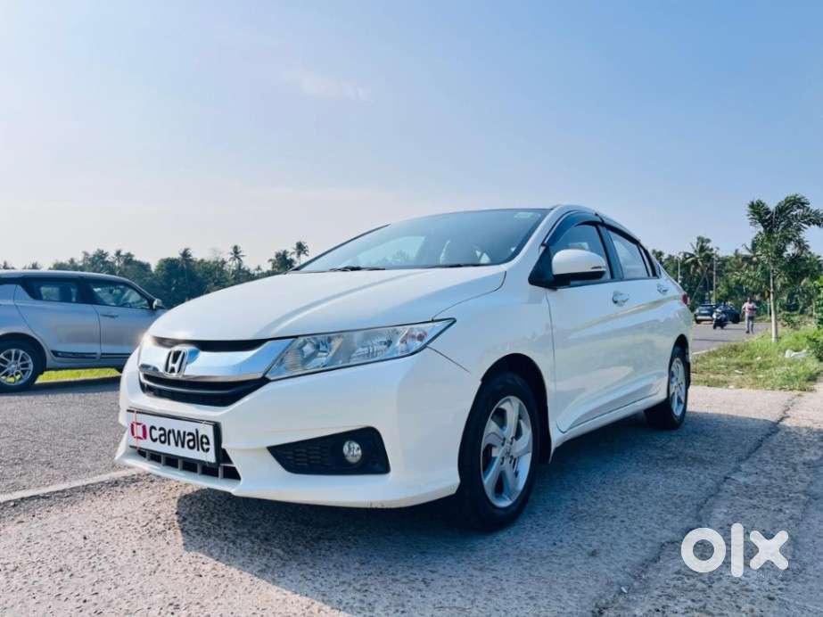 Honda City I-vtec V, 2015, Petrol