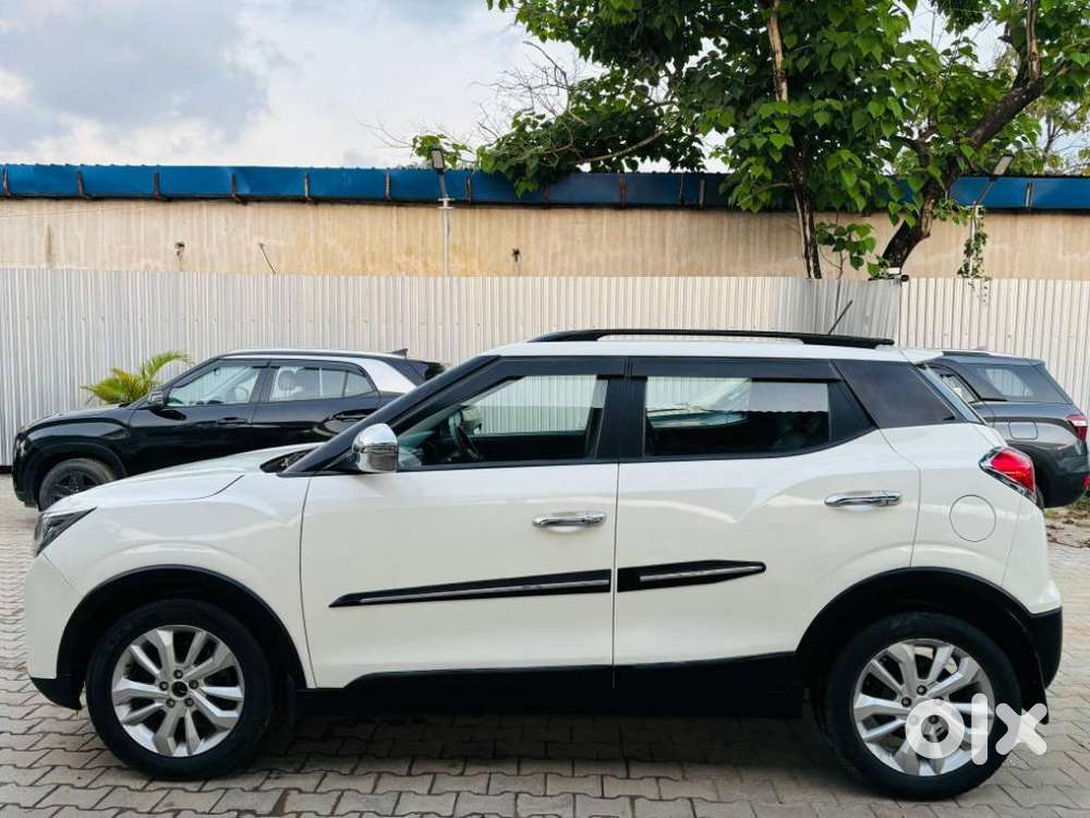 Mahindra Xuv300 W8, 2020, Petrol