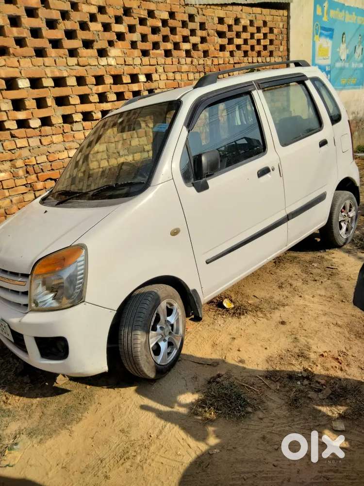 Shield Engine Hai Bahut Kam Chali Hui Hai