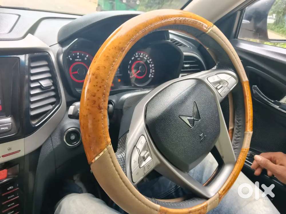 Mahindra Xuv300 2023 Variant