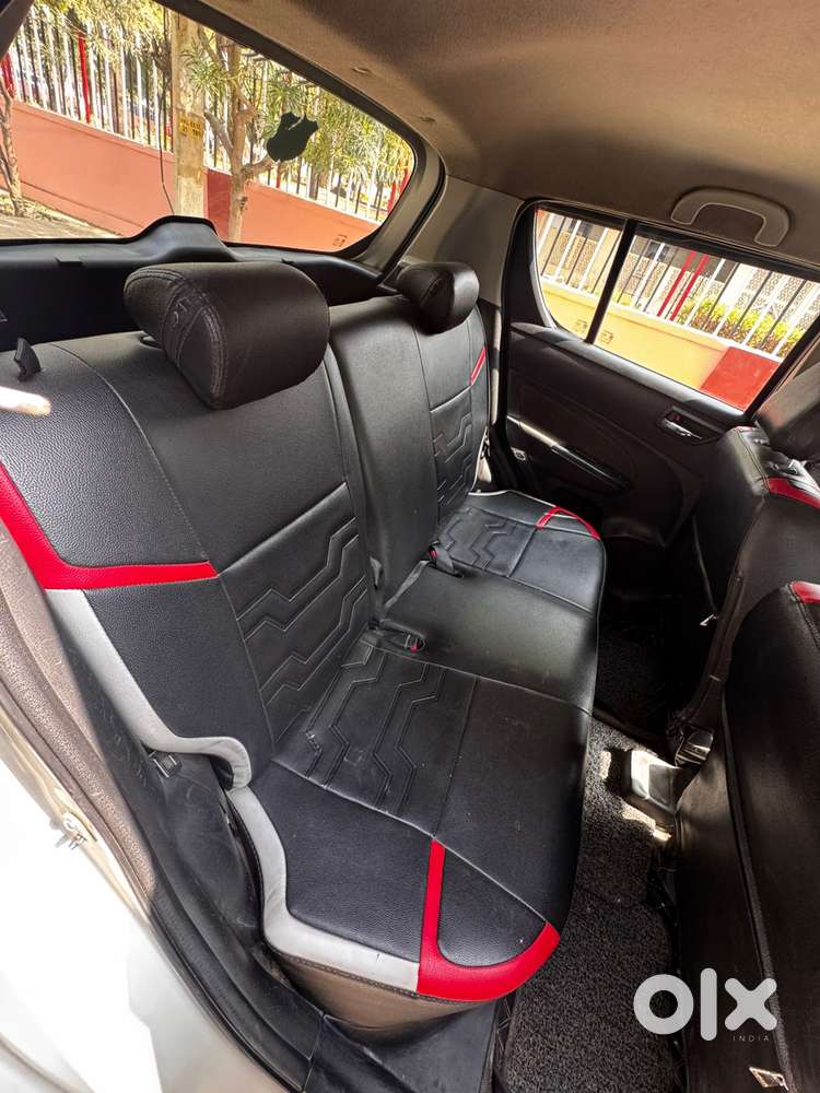 Maruti Suzuki Swift Vxi Optional, 2017, Petrol