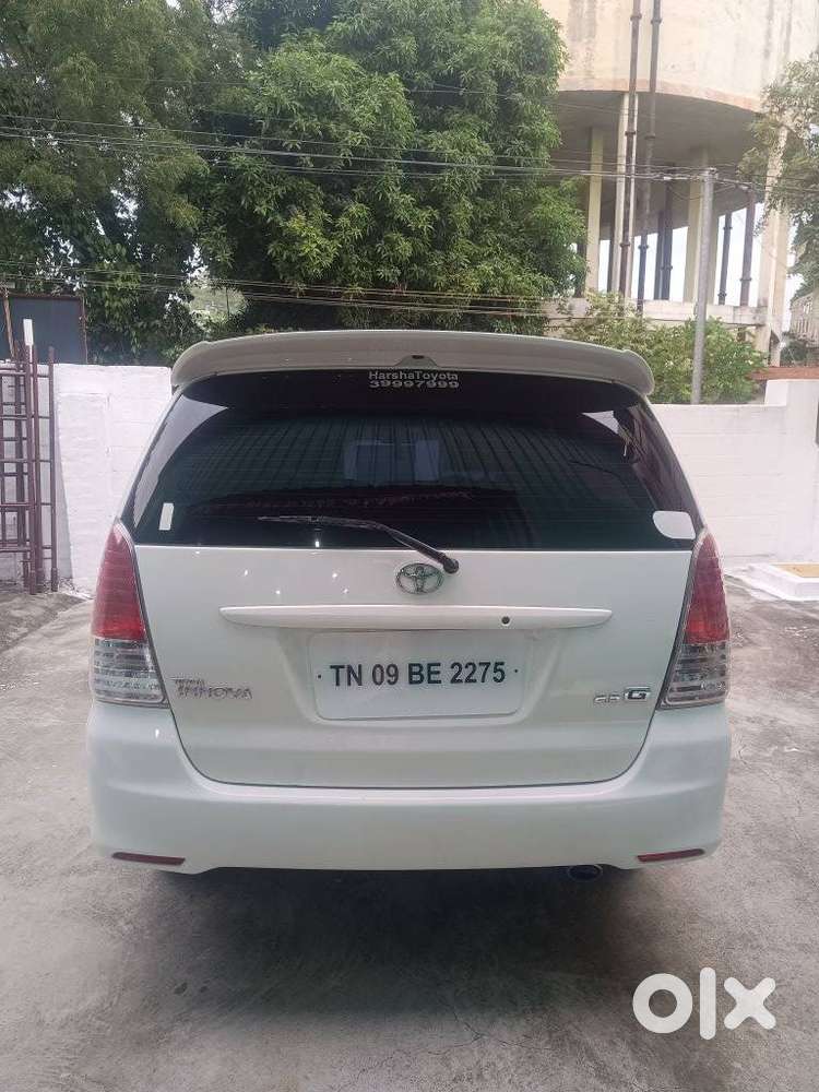 Toyota Innova 2.5 G (diesel) 7 Seater Bs Iv, 2010, Diesel