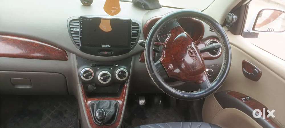 Hyundai Grand I10 Asta At Cng 2012