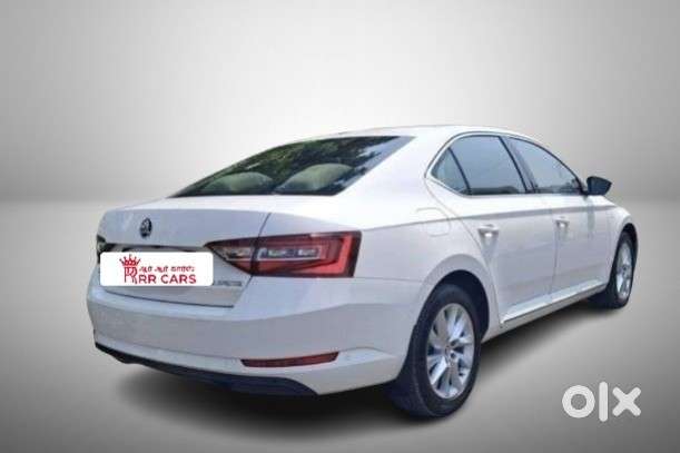 Skoda Superb 2.0 L&k Tsi At, 2019, Petrol