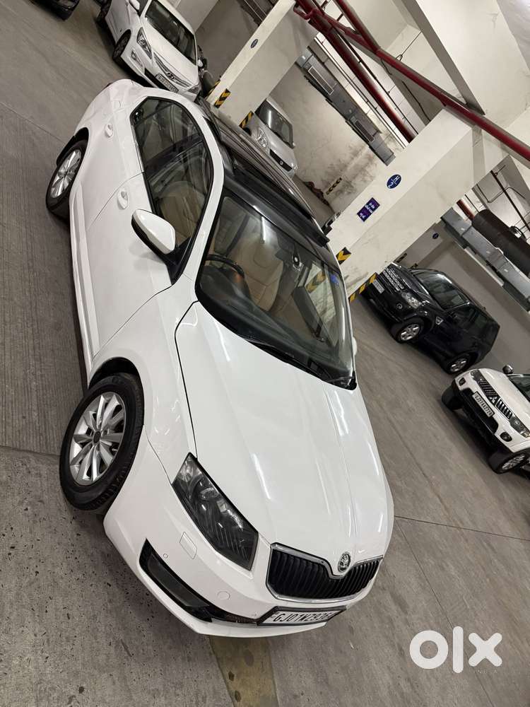 Skoda Octavia [2014-2017] 2.0 Style Tdi At, 2015, Diesel