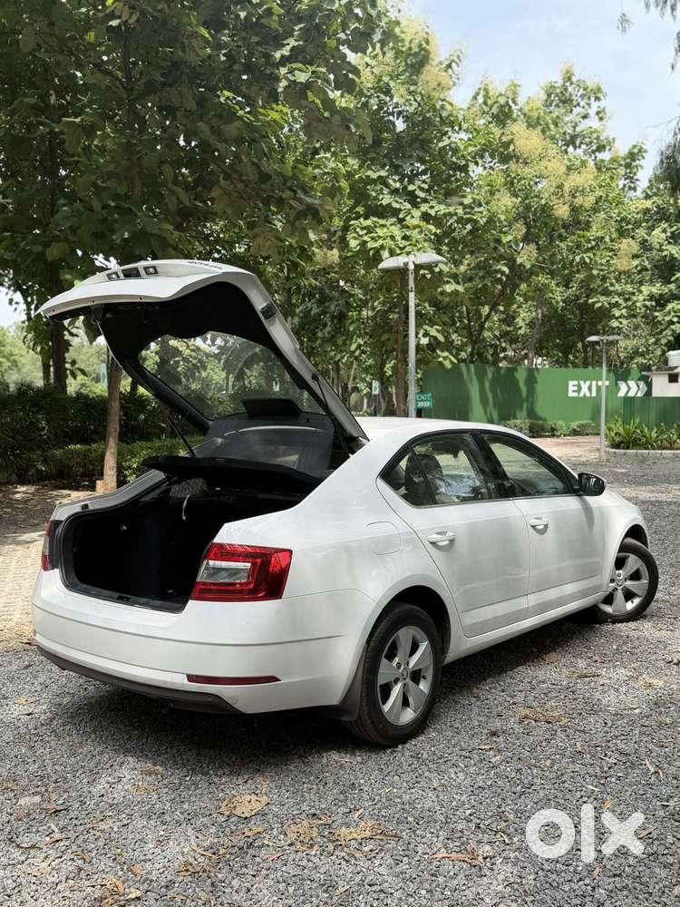 Skoda Octavia 2.0 Tdi Style Plus At, 2017, Diesel