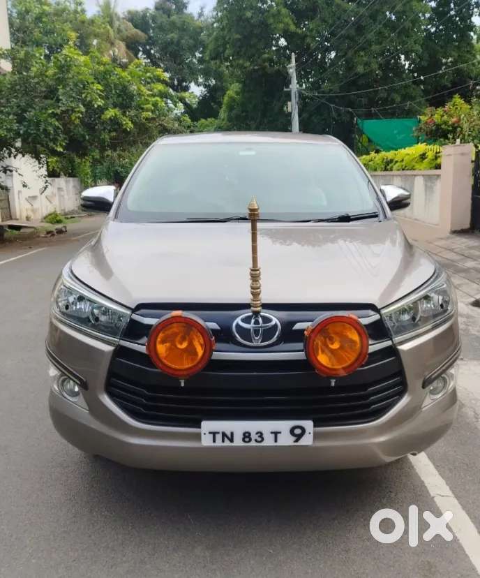 Toyota Innova Crysta [2020-ongoing] 2.4 Gx 8 Str, 2017, Diesel