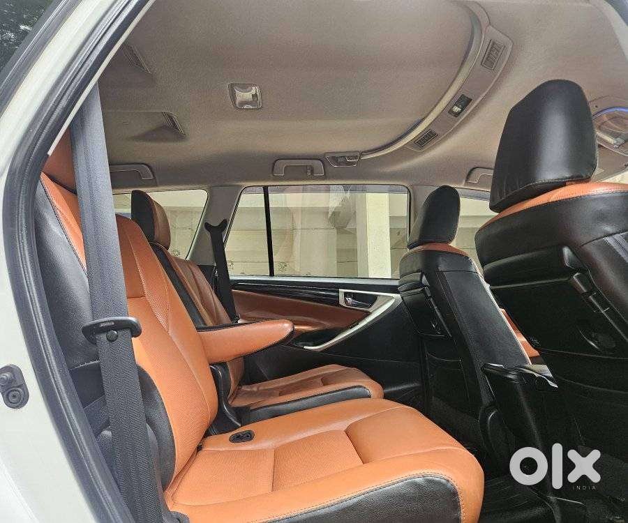 Toyota Innova Crysta 2.7 Vx Mt, 2019, Diesel