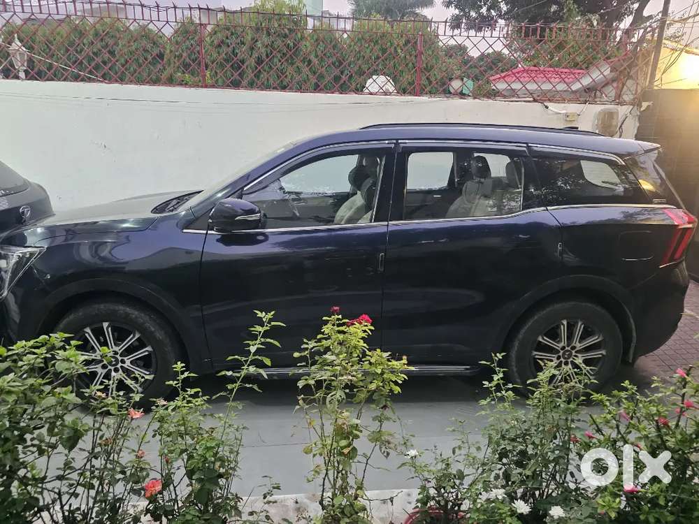 Mahindra Xuv700 2022 Diesel Well Maintained