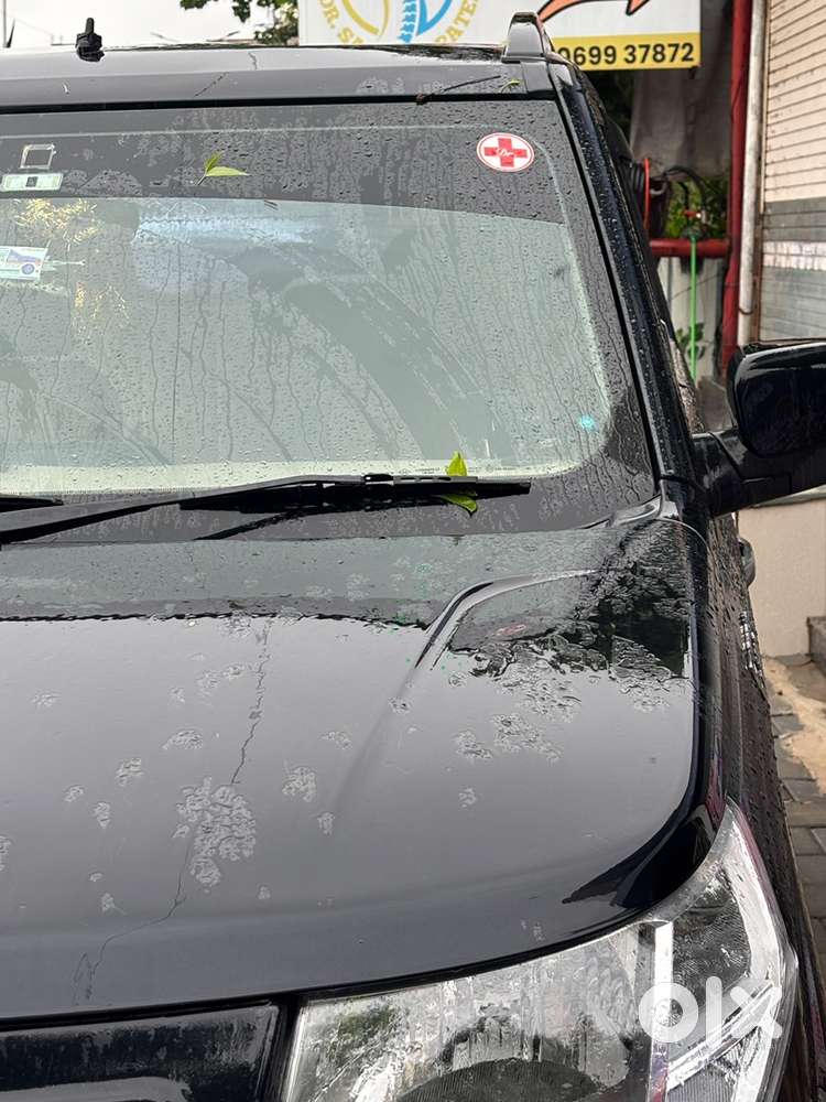 Mahindra Tuv 300 2017