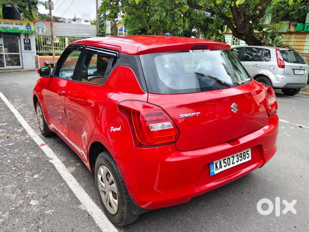 Maruti Suzuki Swift VXi BSIV, 2018, Petrol