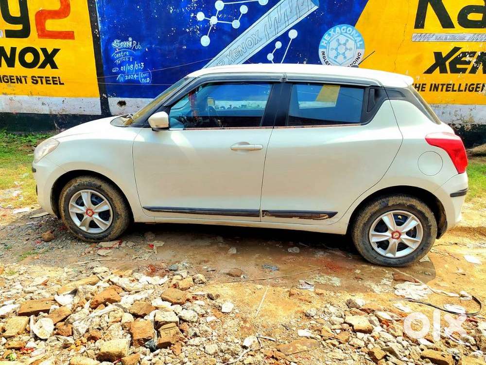 Maruti Suzuki Swift Vxi + Manual, 2018, Petrol