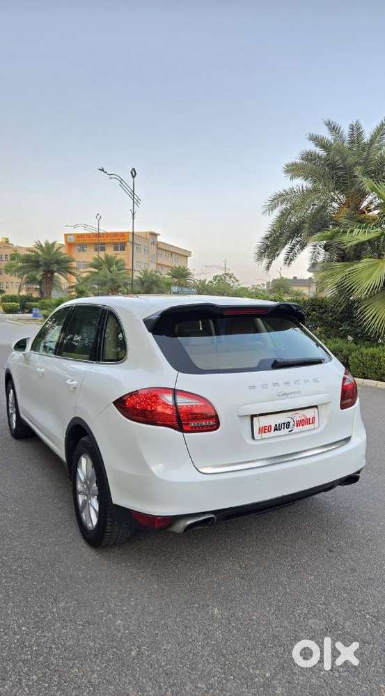 Porsche Cayenne S Diesel Platinum Edition, 2013, Diesel