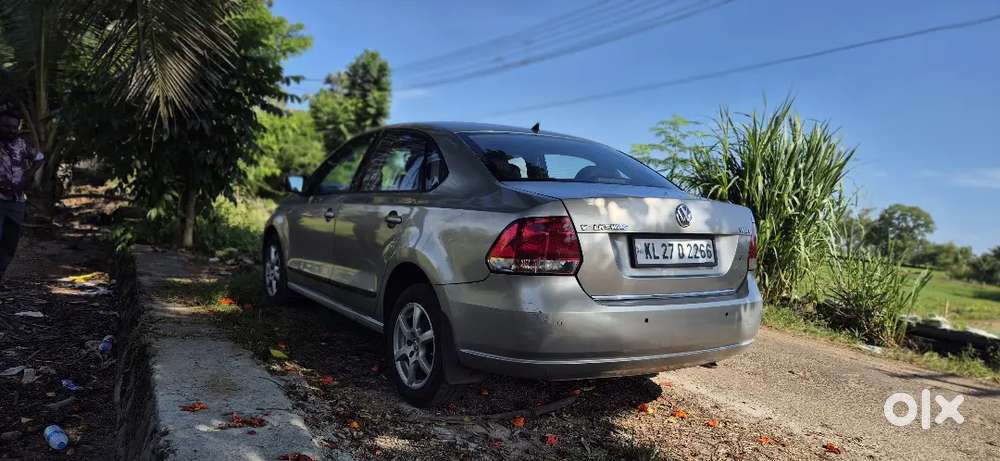 Volkswagen Vento 2013 Petrol Highline