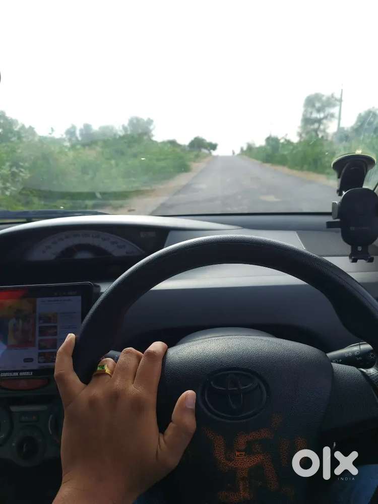Toyota Etios 2012 Petrol Well Maintained