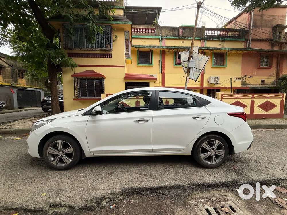 Hyundai Verna 1.6 Sx (o) Vtvt, 2020, Petrol