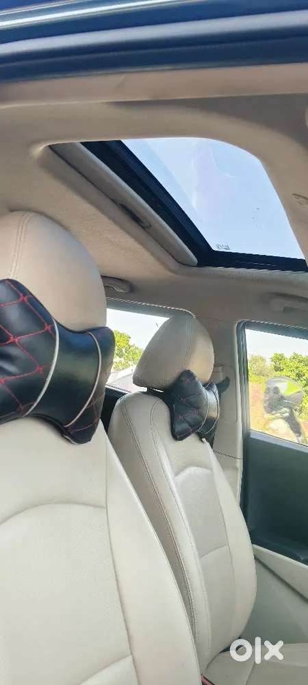 Mahindra Xuv300 Turbosport 2023 Variant