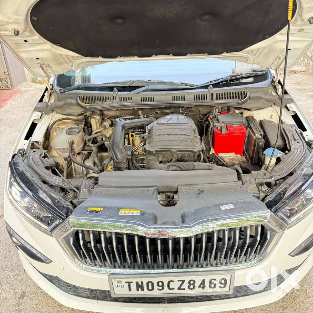 Skoda Slavia Petrol 2022