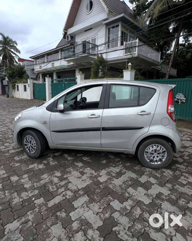 Maruti Suzuki Ritz Vxi, 2012, Petrol