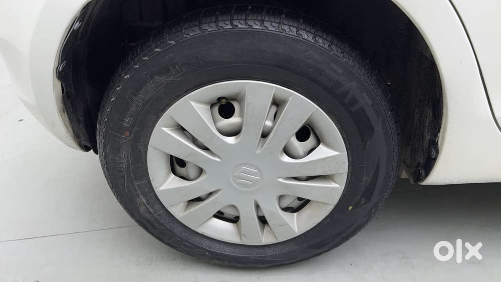 Maruti Suzuki Swift 1.2 Lxi (o), 2017, Petrol