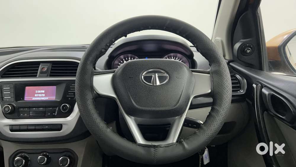 Tata Tiago 1.2 Revotron Xt, 2017, Petrol