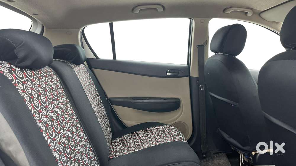 Hyundai I20 Sportz 1.4 Crdi, 2013, Diesel