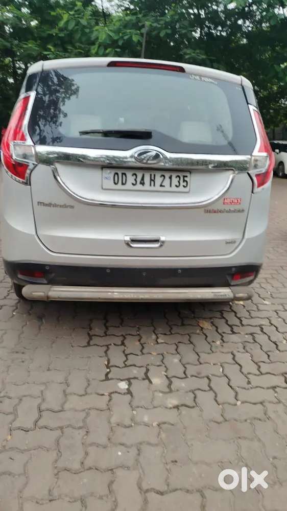 Mahindra Marazzo Diesel Automatic 2018