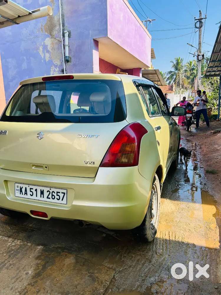 Maruti Suzuki Swift 2006 Petrol Well Maintained