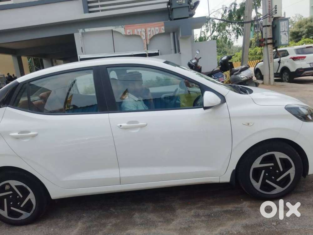 Hyundai Aura S Crdi Manual, 2023, Cng & Hybrids