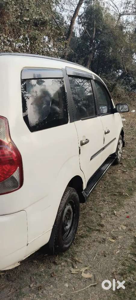Mahindra Xylo