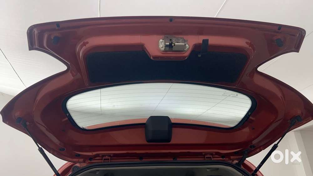 Mahindra Kuv 100 Mfalcon G80 K6 Plus, 2017, Petrol