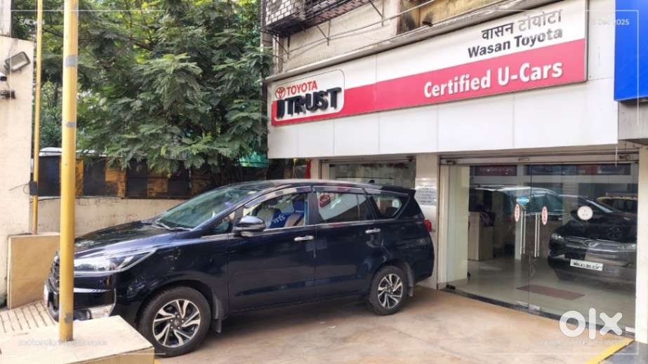 Toyota Innova Crysta [2020-ongoing] 2.4 Vx 8 Str, 2023, Diesel