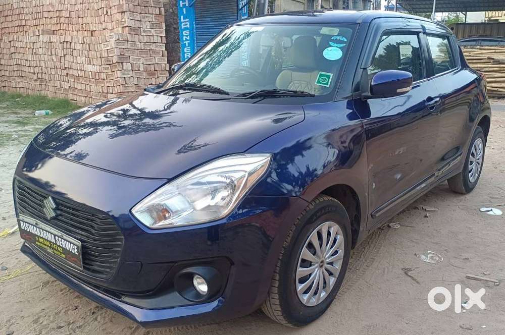 Maruti Suzuki Swift Vxi 1.2 Abs Bs-iv, 2018, Petrol
