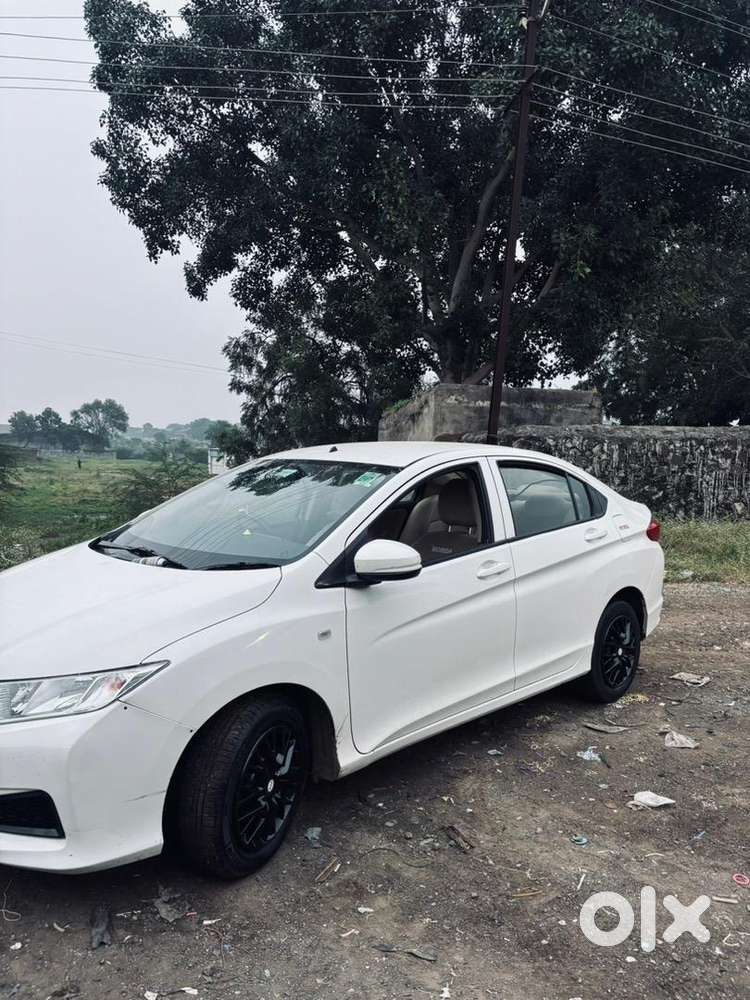 Honda City 2014 Petrol Well Maintained