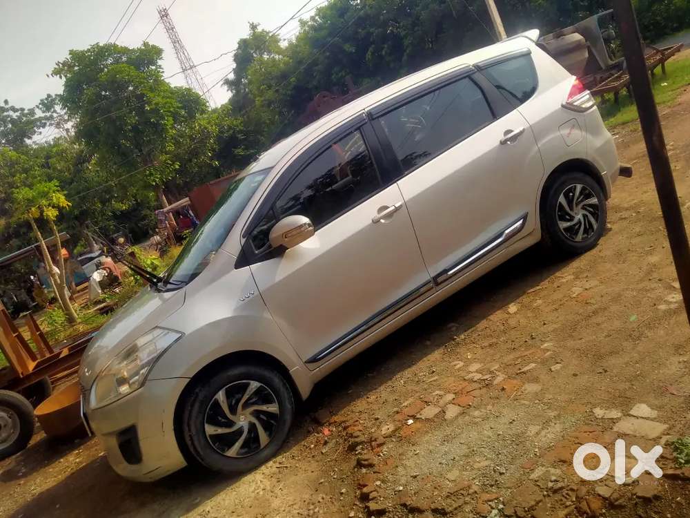 Maruti Suzuki Ertiga 2015