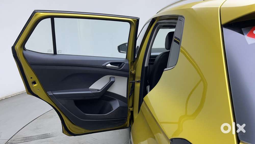 Volkswagen Taigun Topline 1.0 Tsi Mt (electric Seats), 2021, Petrol