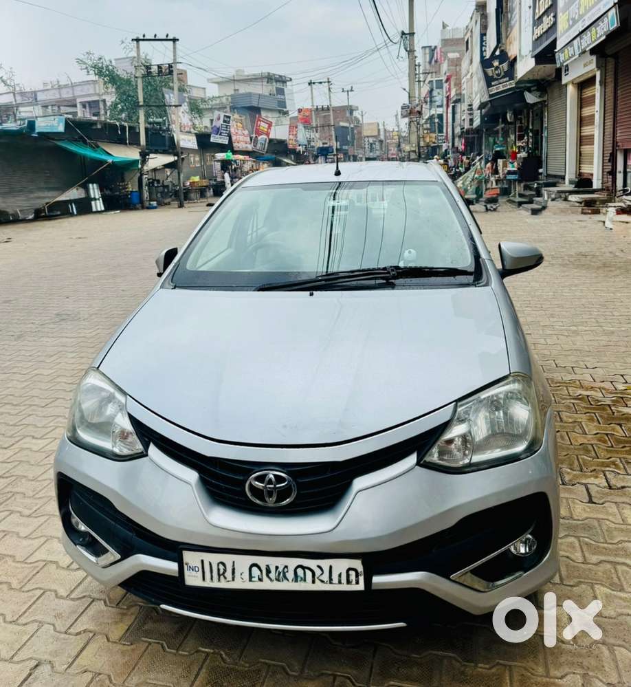 Toyota Etios Liva 2017 Petrol 99000 Km Driven