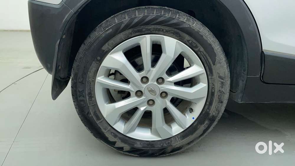 Mahindra Xuv300 W8, 2019, Petrol