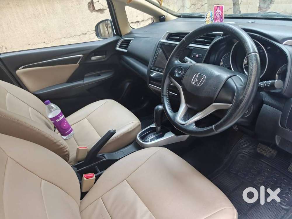 Honda Jazz V Cvt 2017 Petrol Car