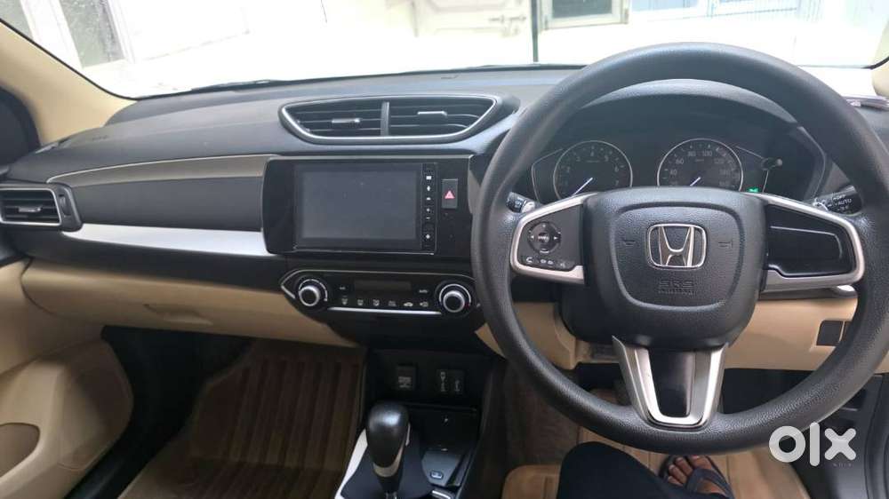 Honda Amaze 2nd Gen Vx Cvt White Color 2024 Model